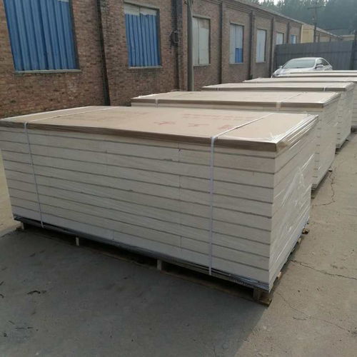 氟碳金屬漆保溫裝飾一體板廠家銷售 硅質板保溫裝飾一體板